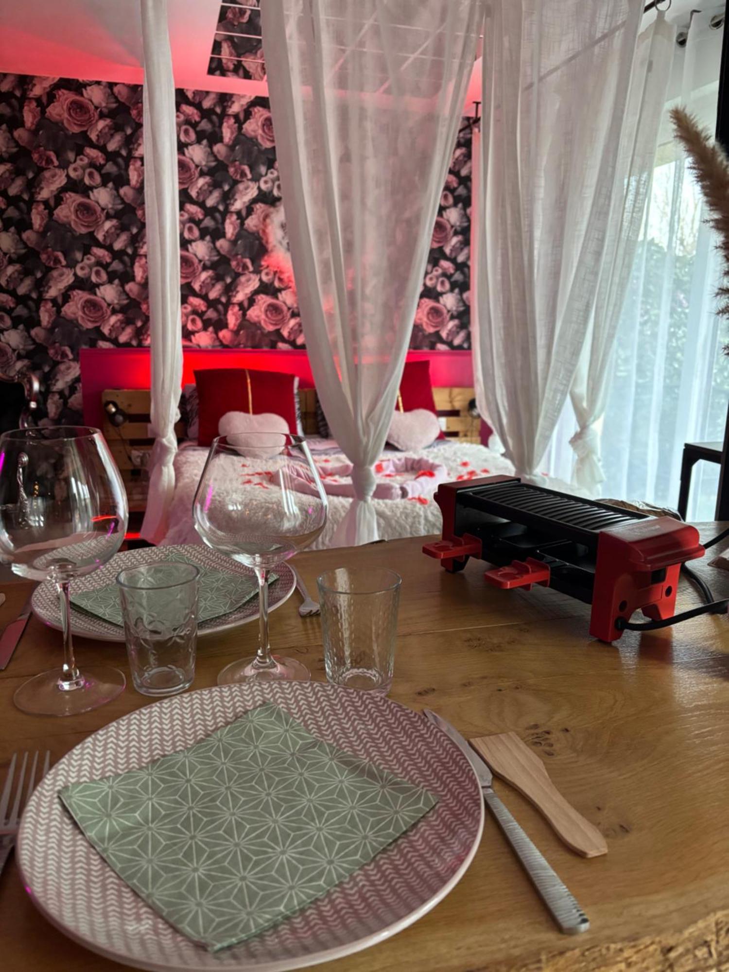 Romantisme Et Glamour 2 Avec Spa , Clim Et Jardin 디종 외부 사진